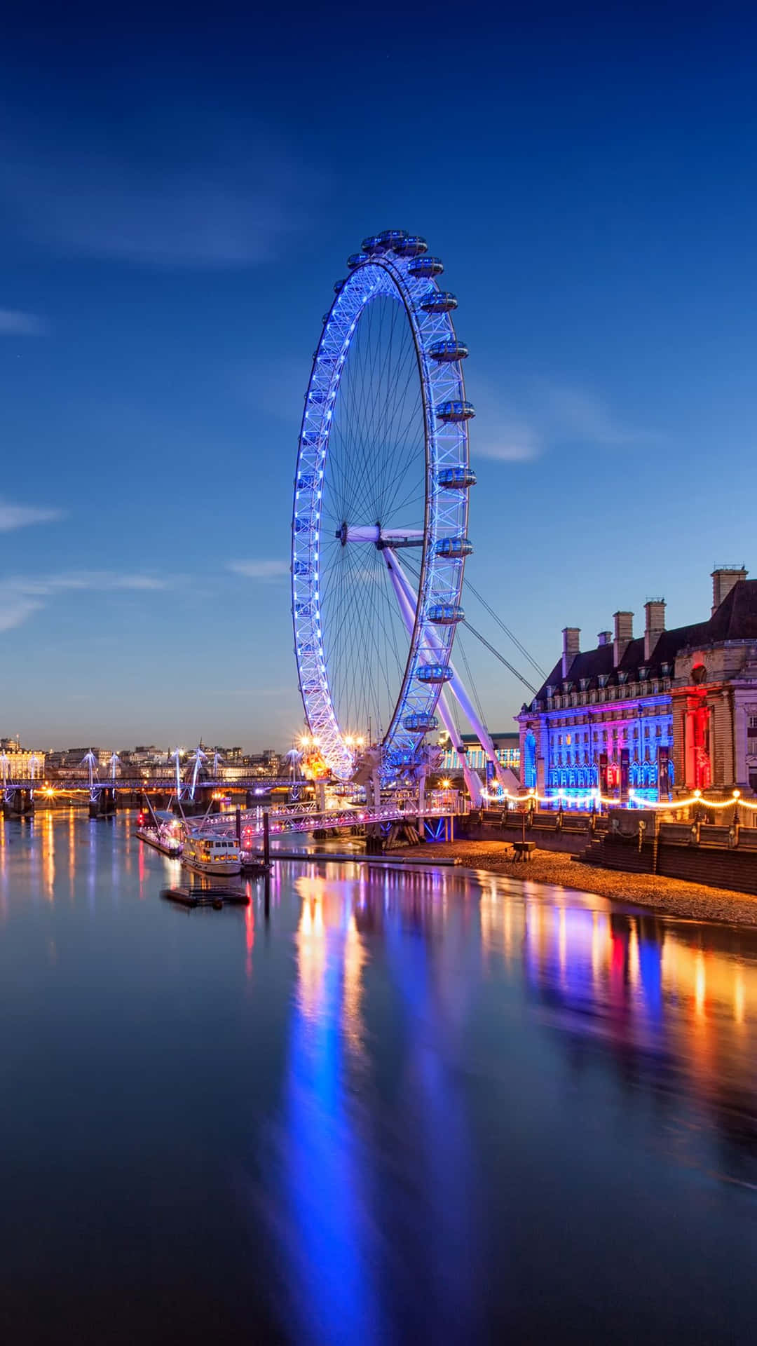 Bask in the Beauty of London with an iPhone Wallpaper