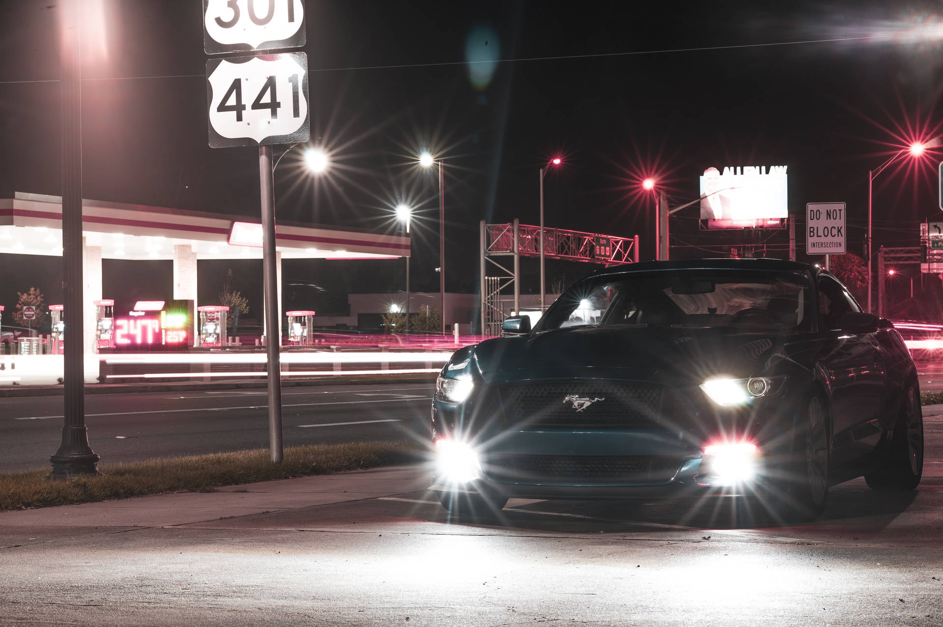 Long Exposure Ford Mustang Gt