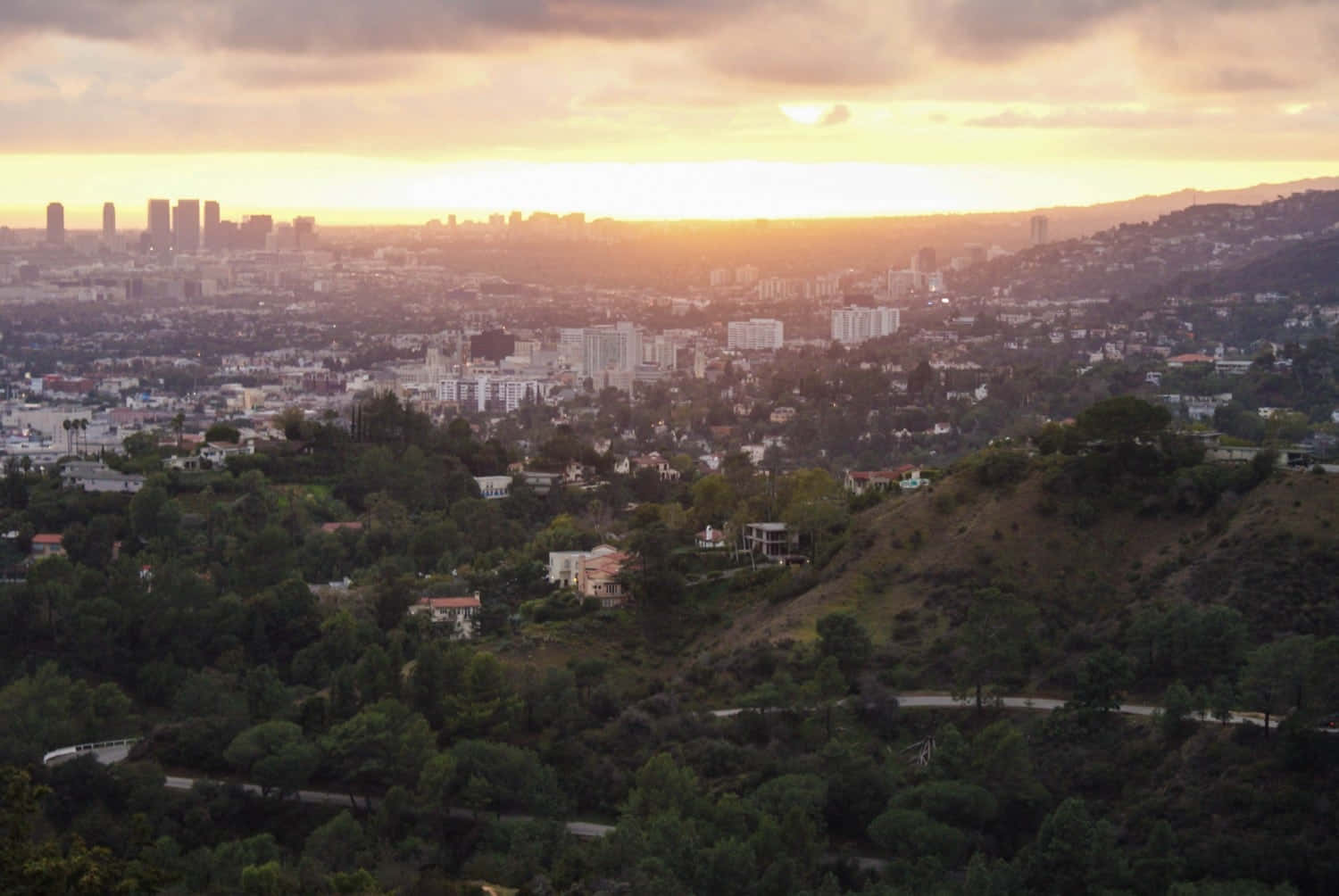 Stunning Los Angeles Skyline at Sunset