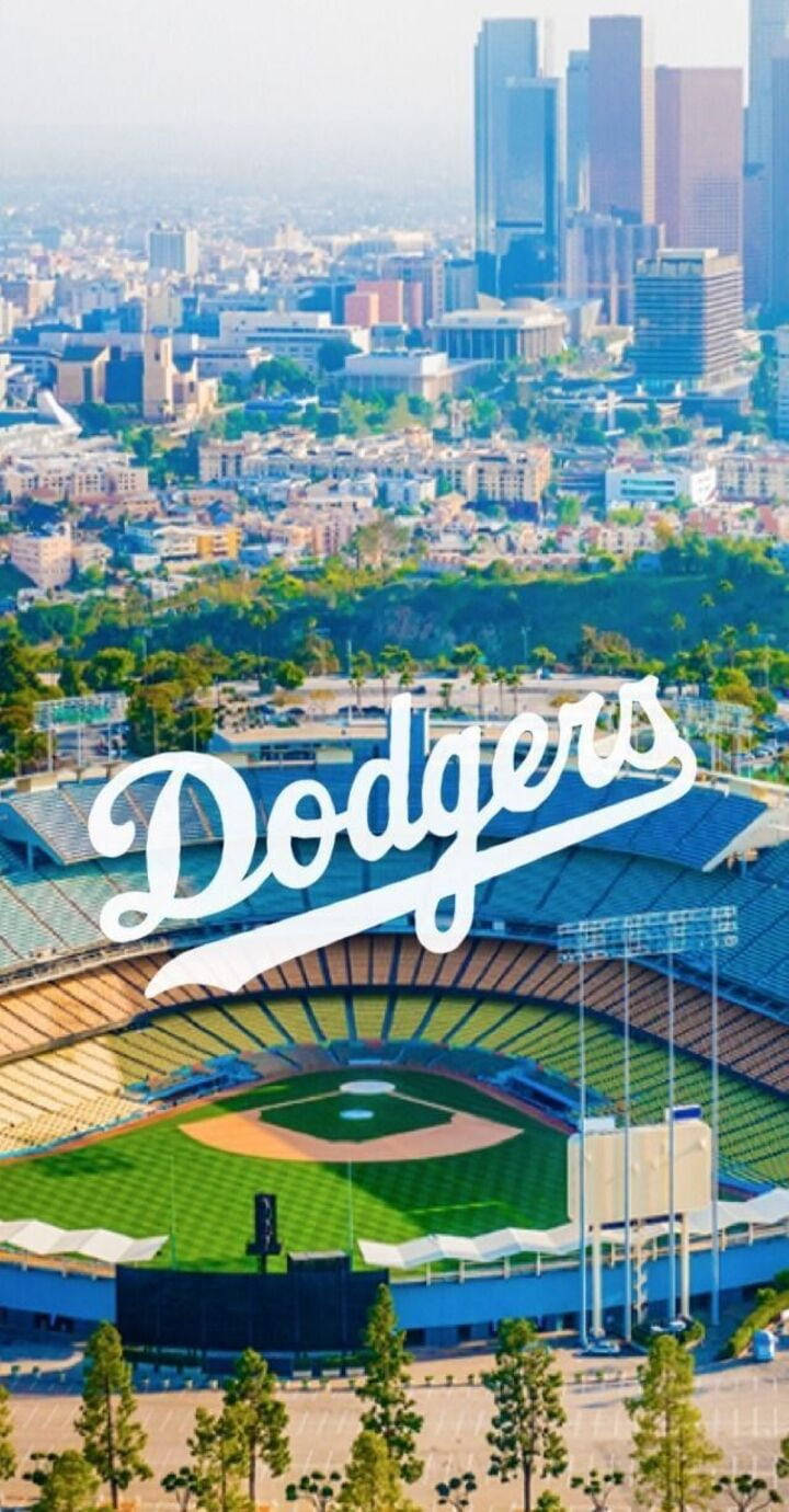 Los Angeles Dodgers Downtown Californien ft. Beach Scene Wallpaper