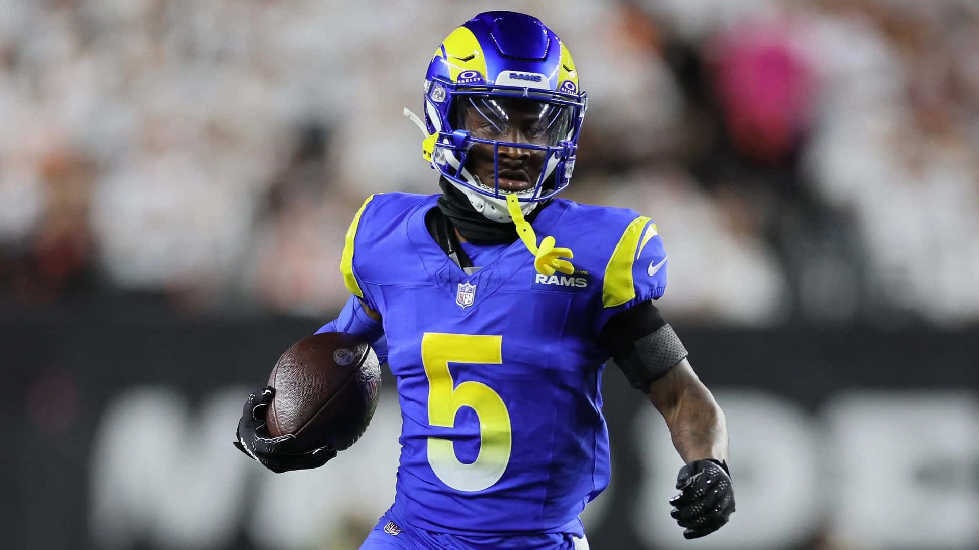 Los Angeles Rams Speler Nummer 5 In Actie Achtergrond