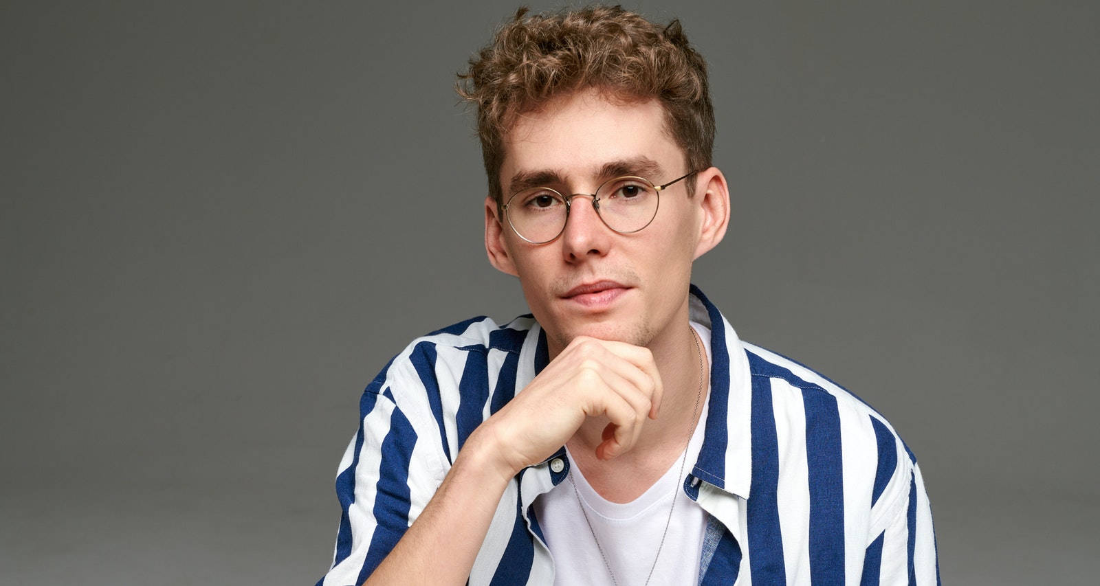 Lost Frequencies In Blue Stripes Wallpaper