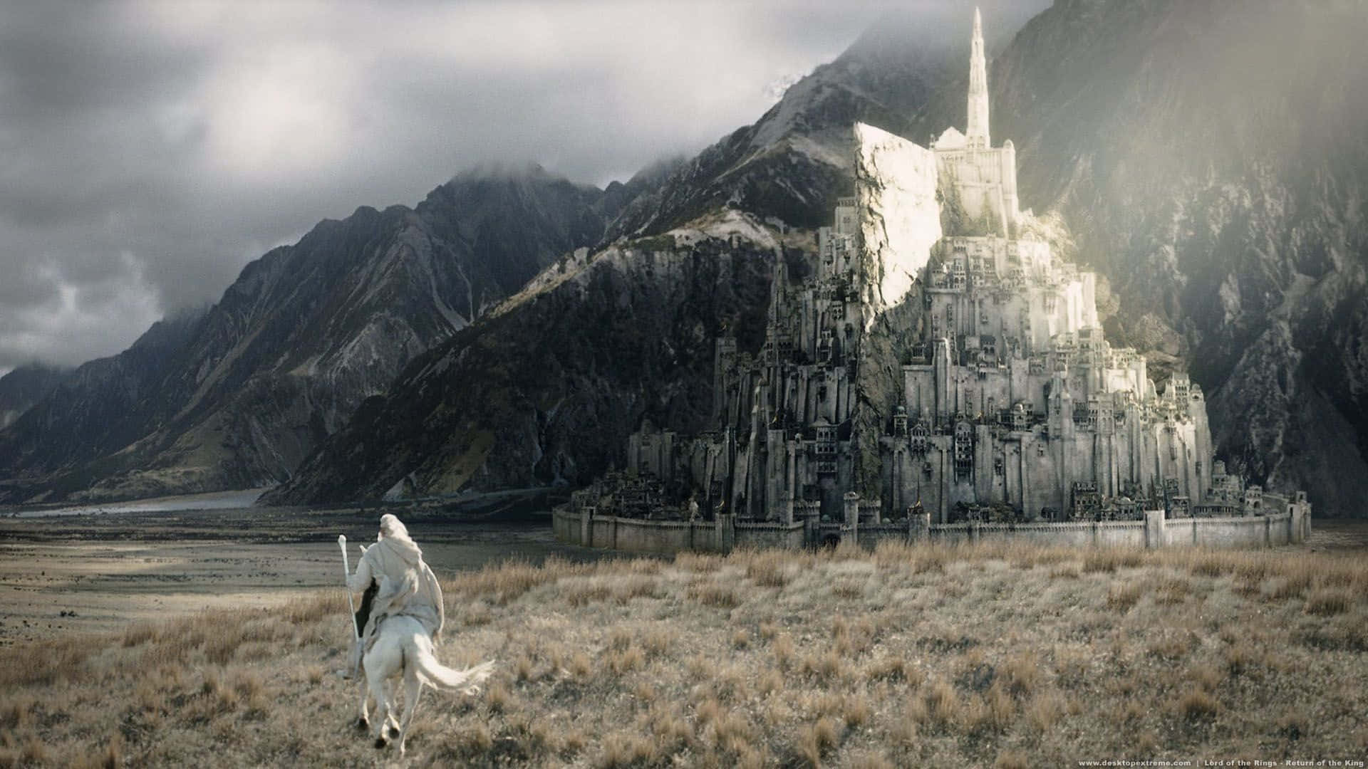 Download A Beautiful Panorama of Minas Tirith in Middle-Earth