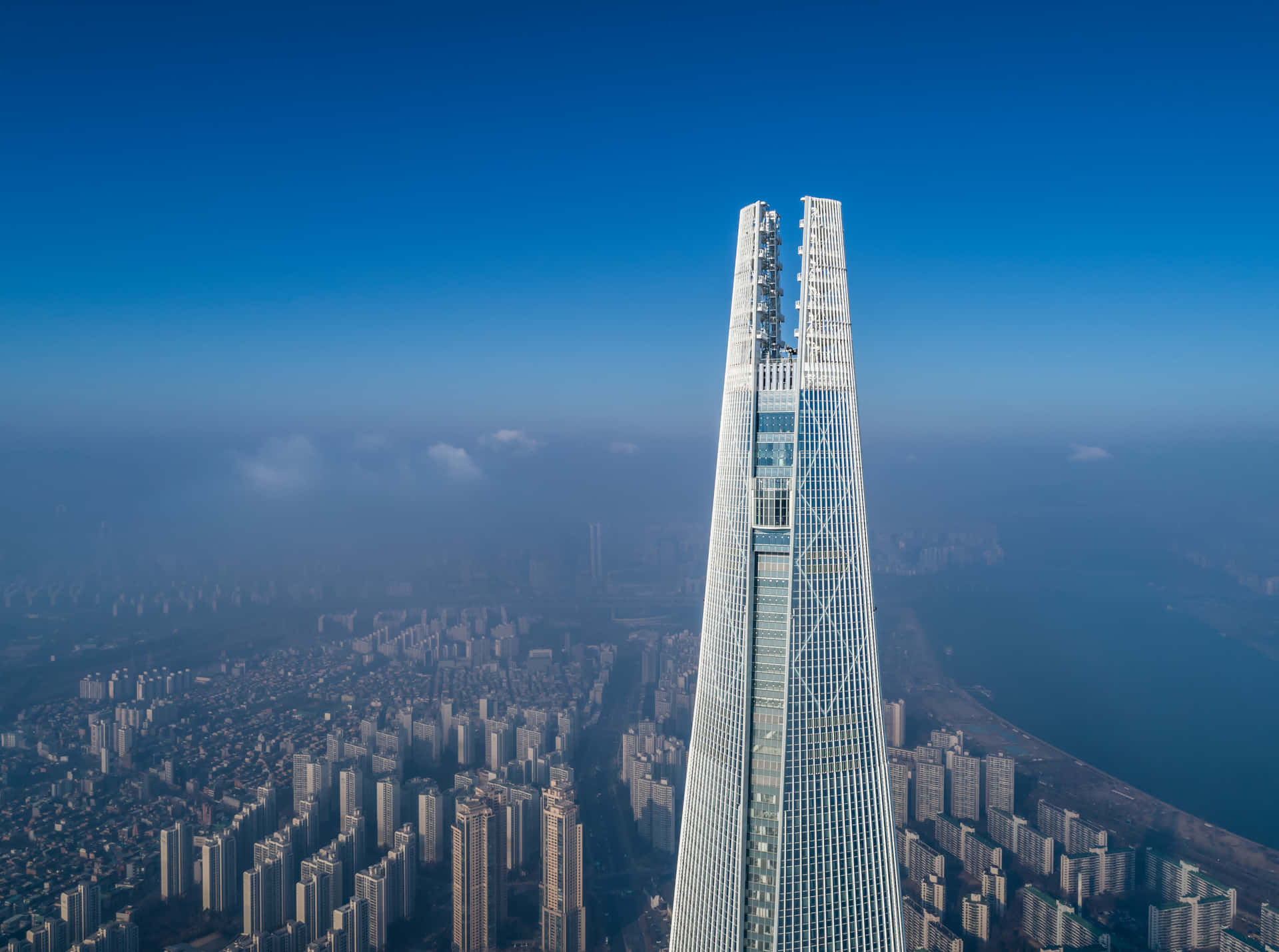 Lotte World Tower Aerial View Wallpaper