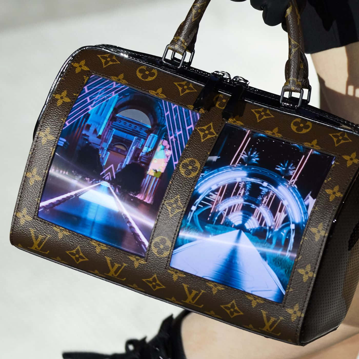 Louis Vuitton Flexible Display Handbag Background