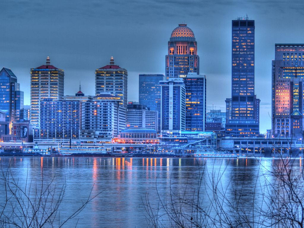 Louisville Picturesque Skyscrapers Wallpaper