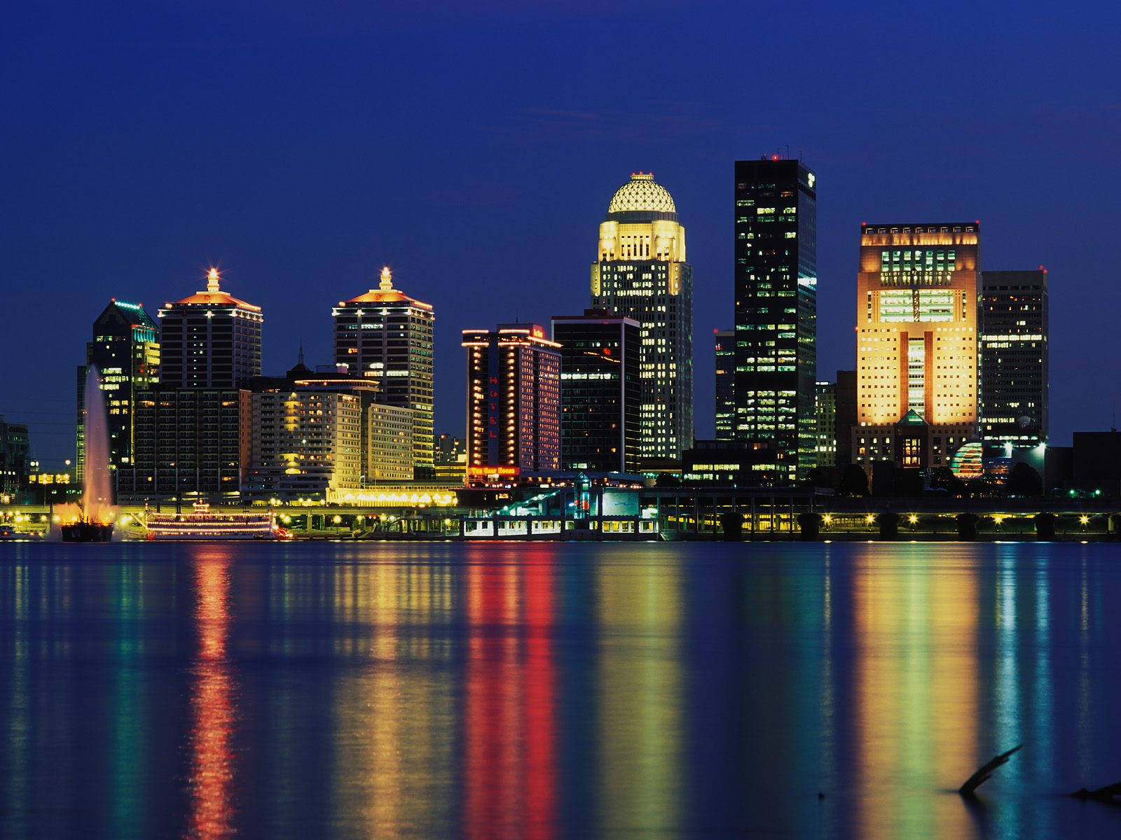 Louisville Skyline At Night Wallpaper