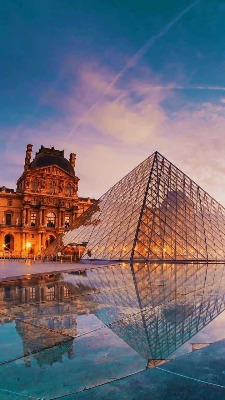 Louvre Museum Heavenly Photography Wallpaper