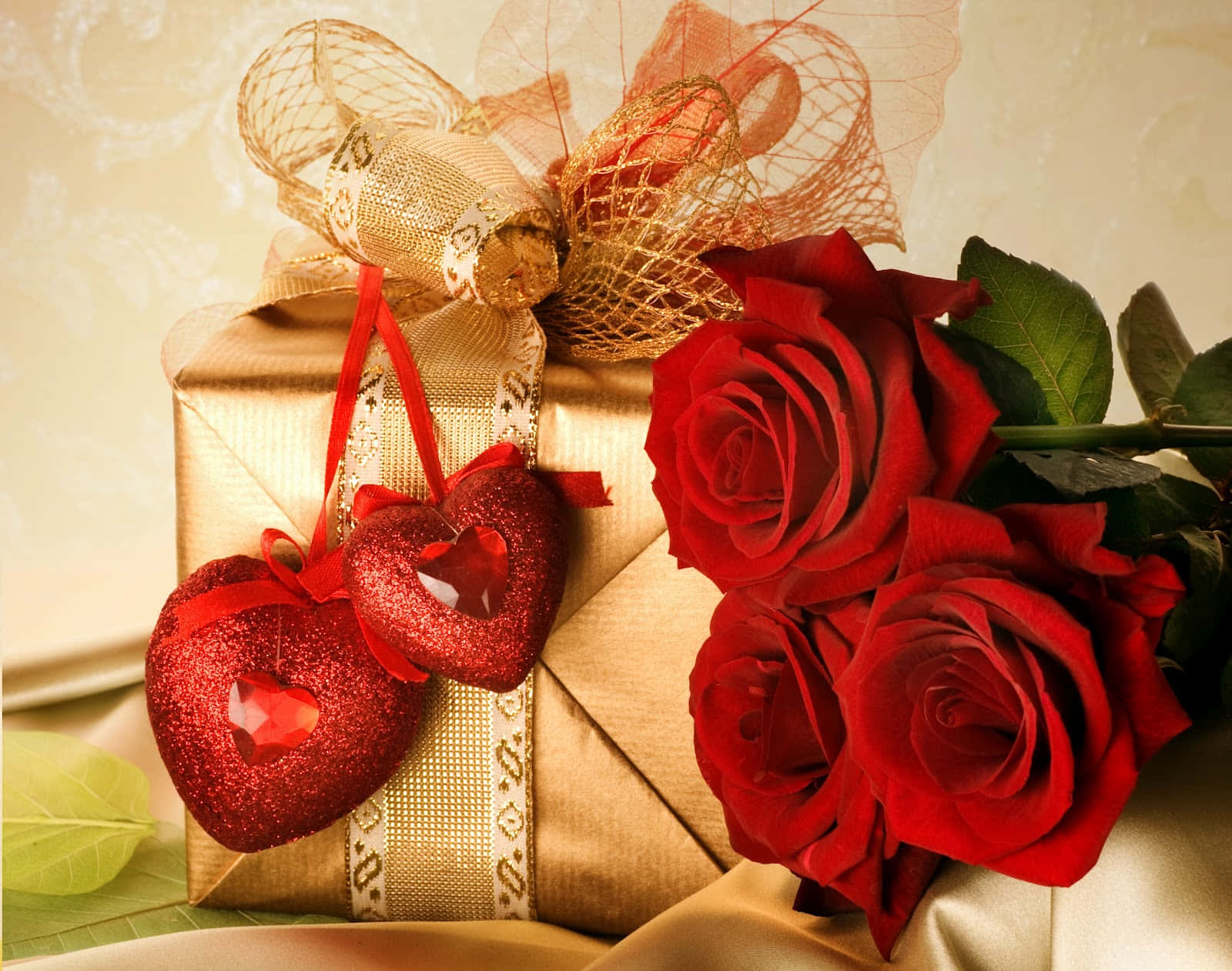 Gold Gift Love Flowers Picture