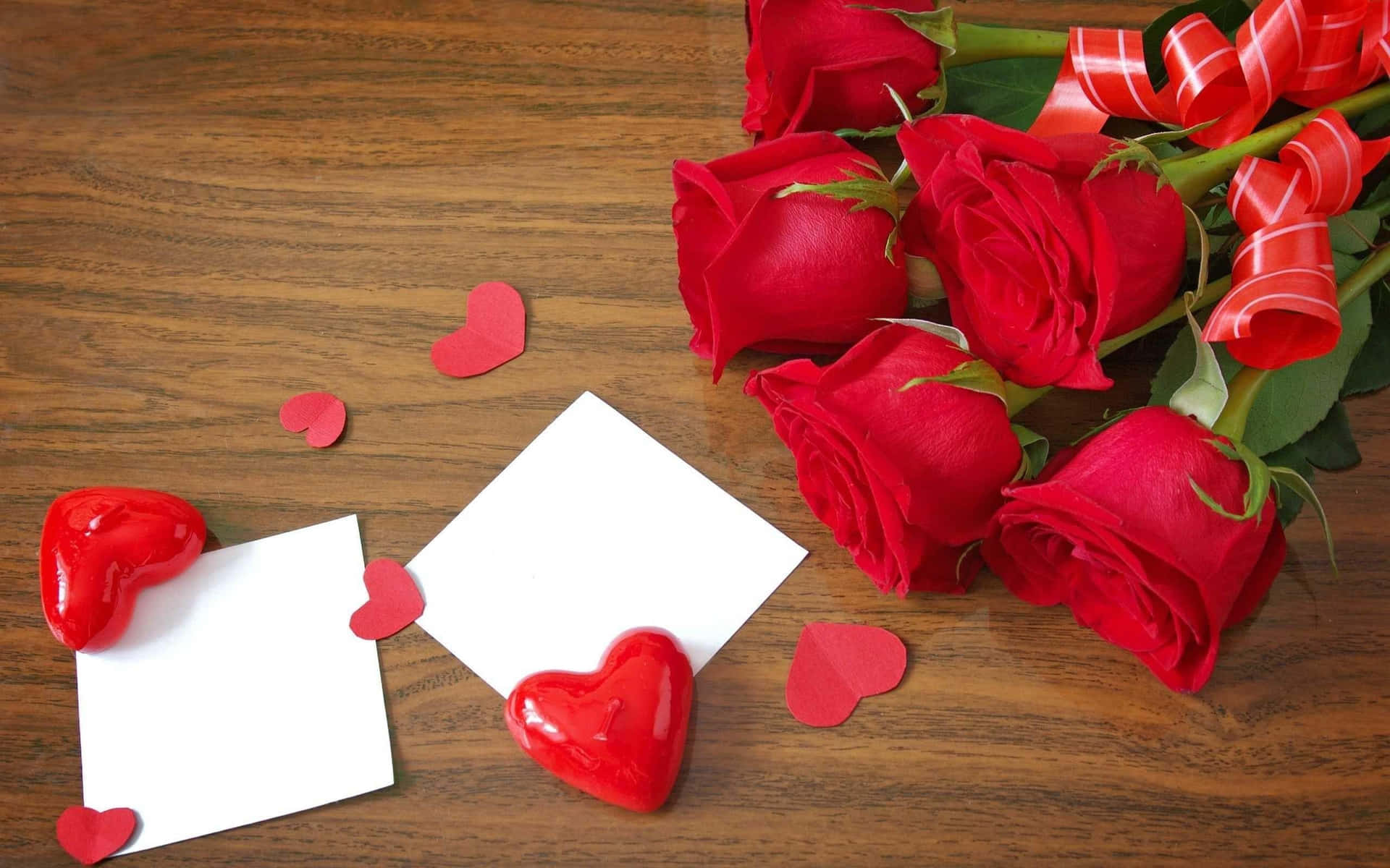 Valentinsdag roser og hjerter på væggene