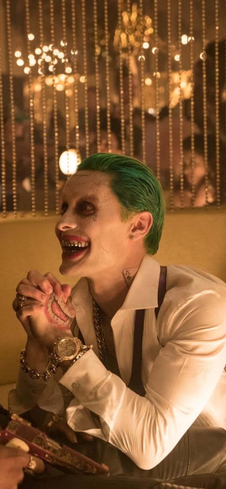 Únetea La Locura De Joker Y Harley Quinn Con El Escuadrón Suicida Fondo de pantalla