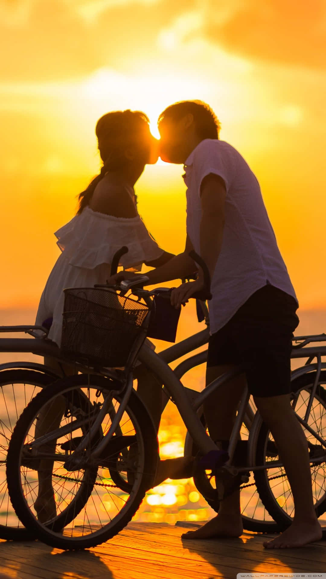 Love Kiss Bikes Sunset Picture
