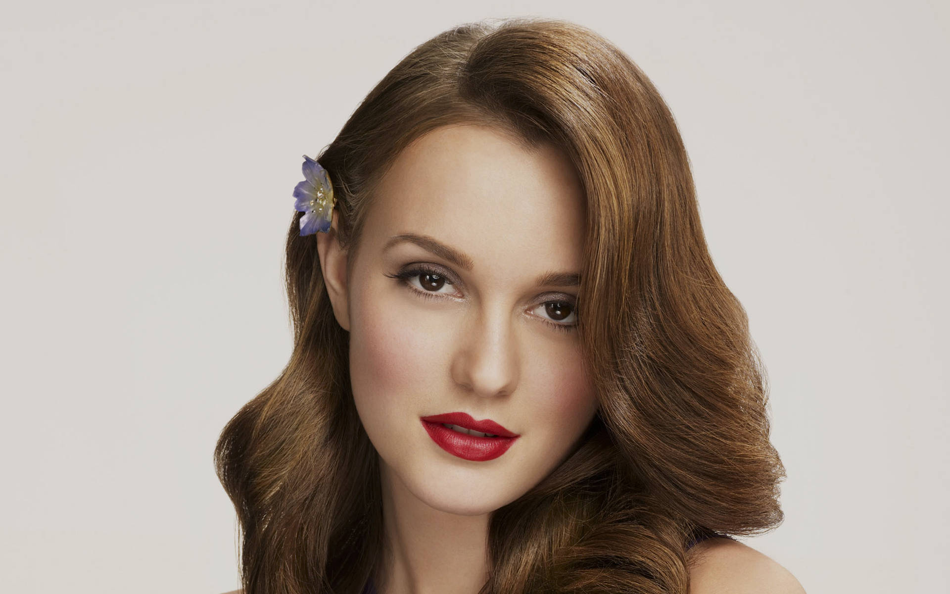 Lovely Leighton Meester With Flower