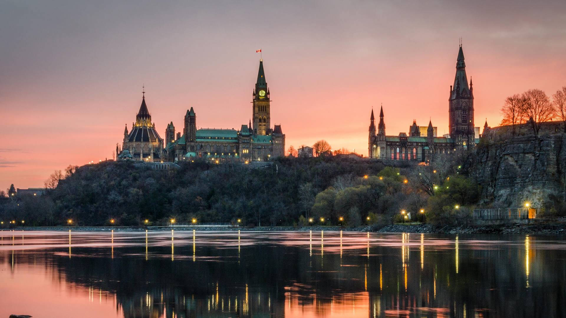 Lovely Sunset At Ottawa River Wallpaper