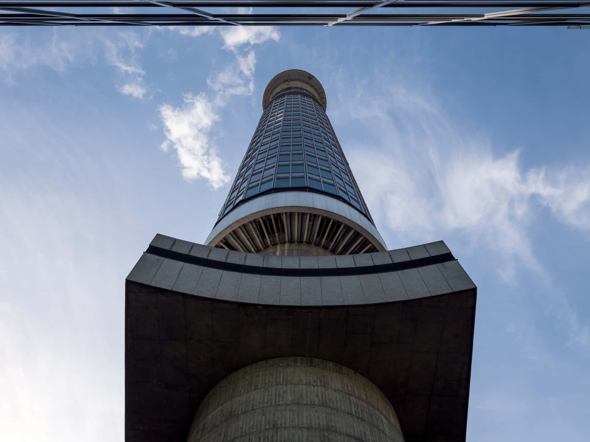Low-angle Bt Tower Wallpaper