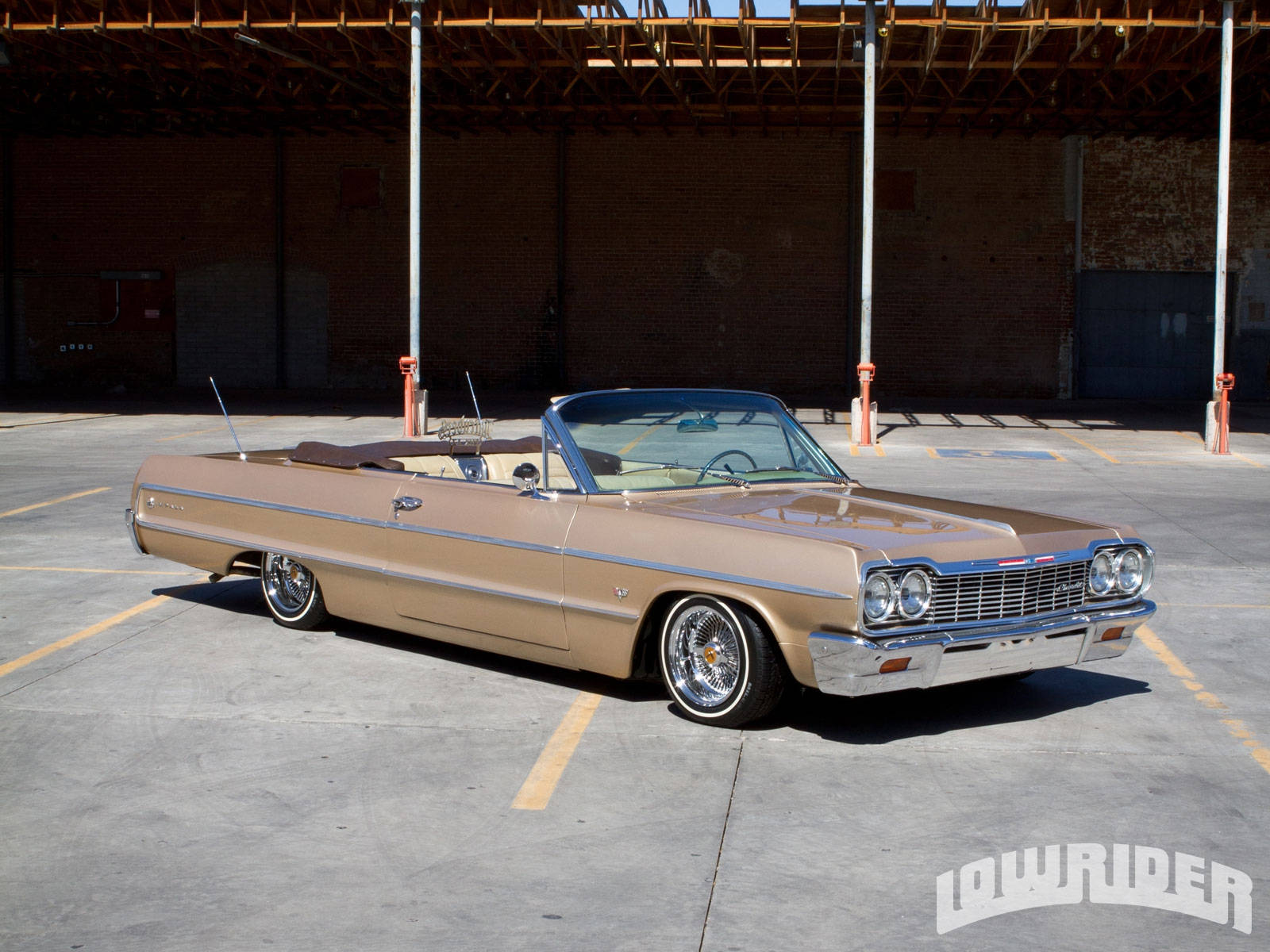 Lowrider Cream-colored 1964 Impala Wallpaper