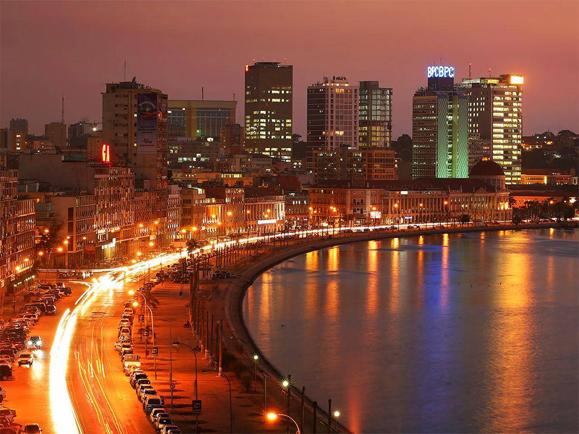 Luandabucht Angola Bei Nacht. Wallpaper