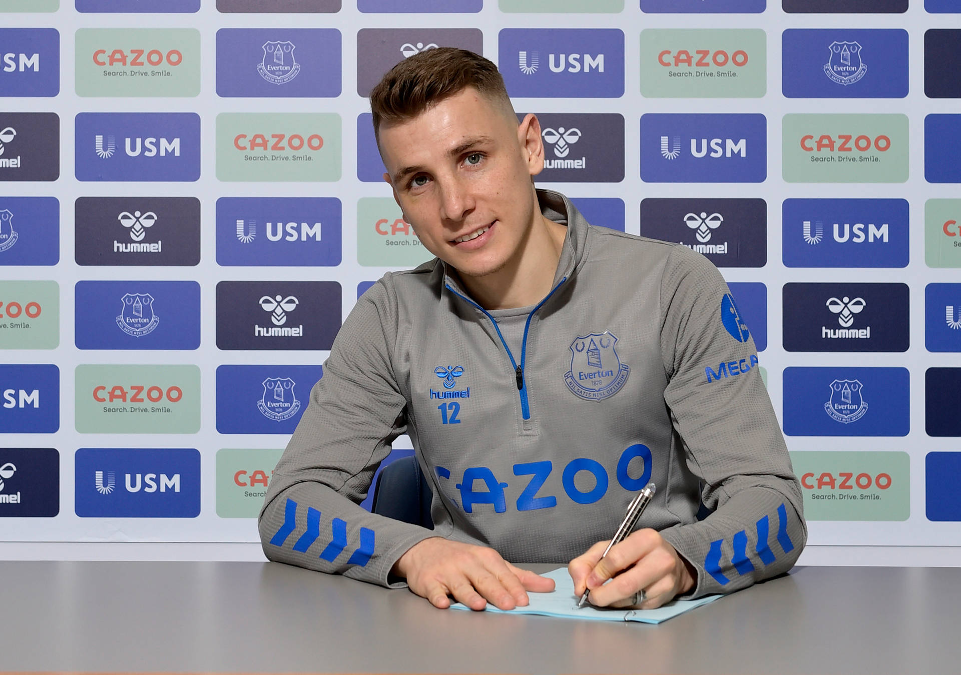 Lucas Digne Everton Contract Signing Wallpaper