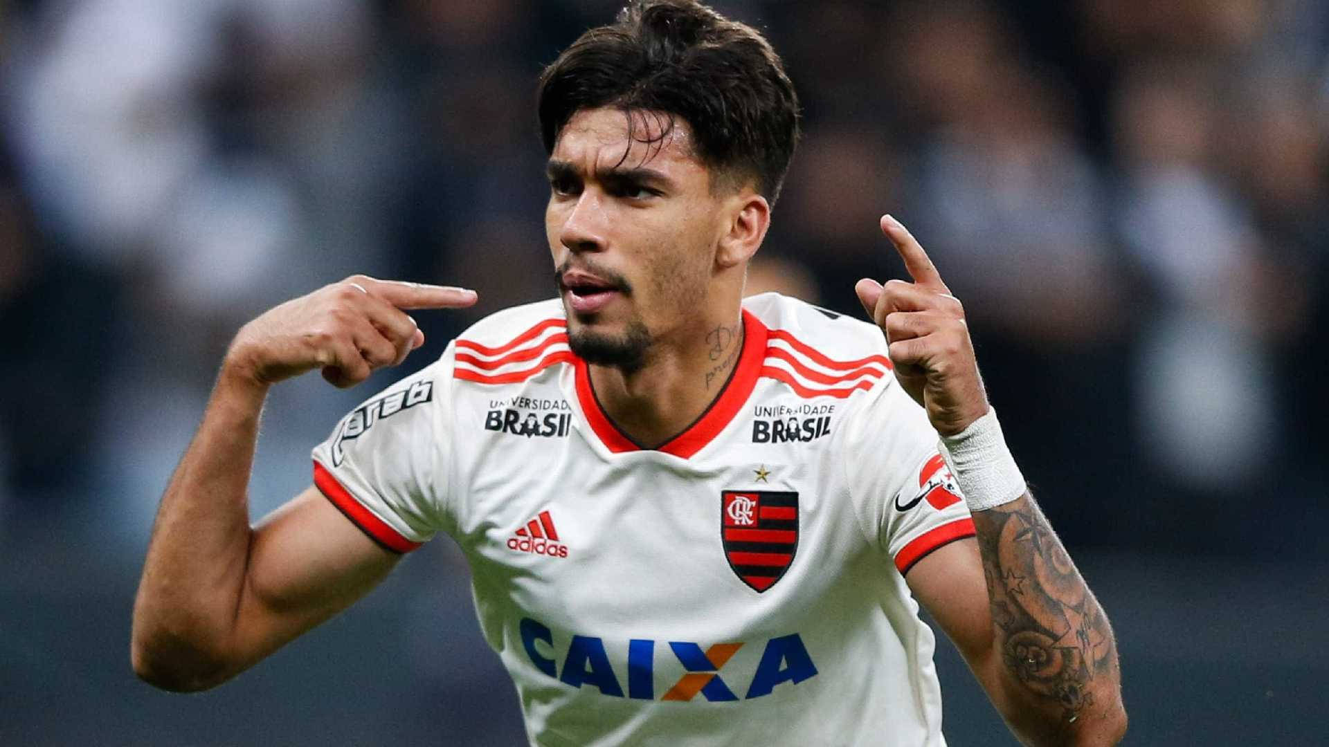Lucas Paquetá Signaling With Hands Wallpaper