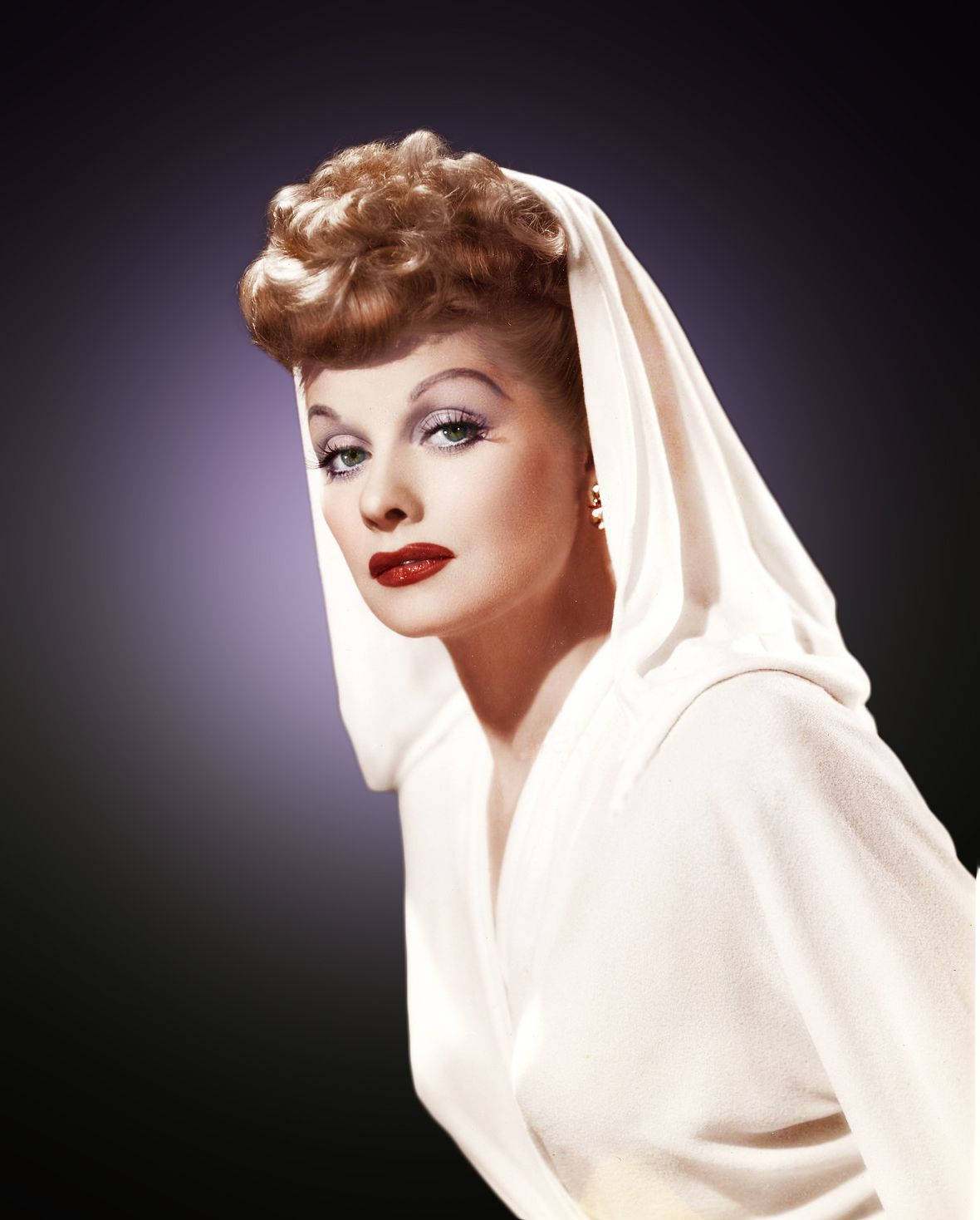 Lucille Ball White Hooded Outfit Wallpaper