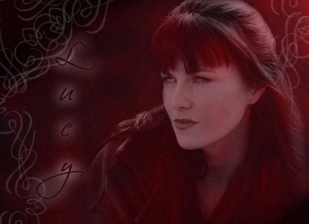Lucy Lawless Lovely Red Scale Wallpaper
