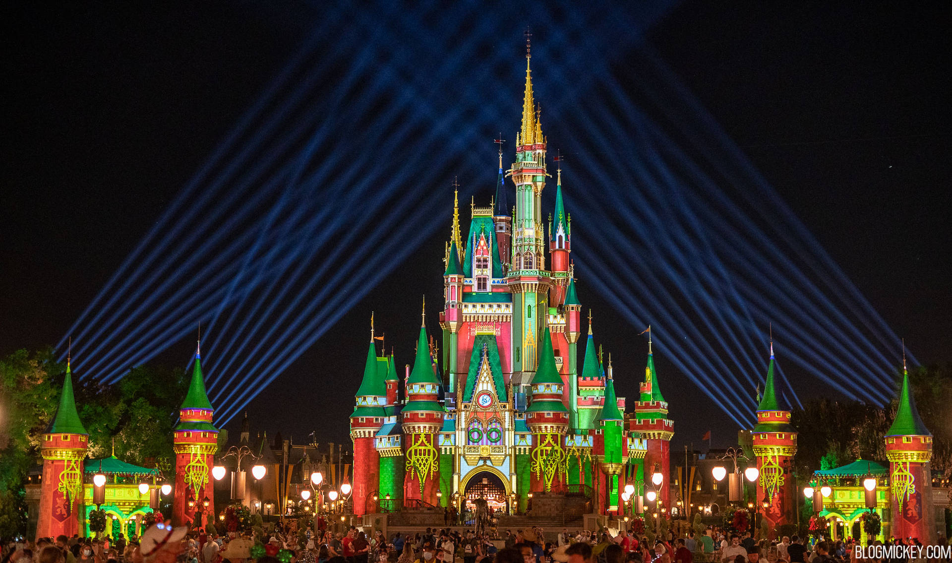 Luminous Green Disneyland Castle Wallpaper