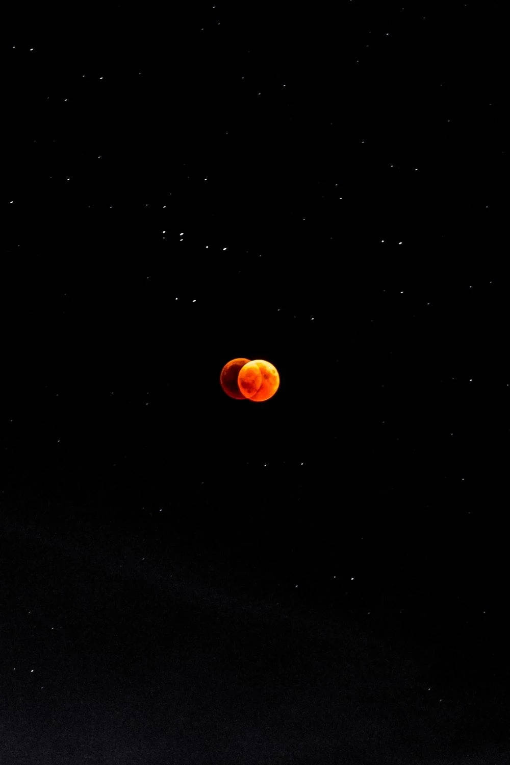 Retratode Eclipse Lunar Fondo de pantalla