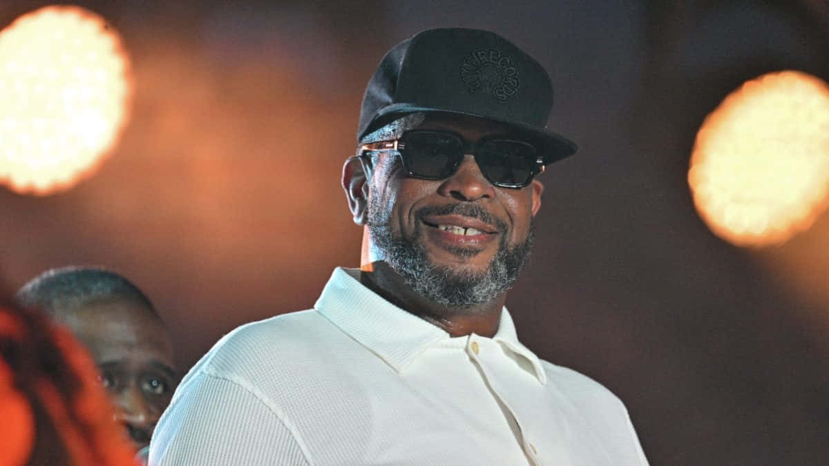 Luther Campbell Performance Smile Wallpaper