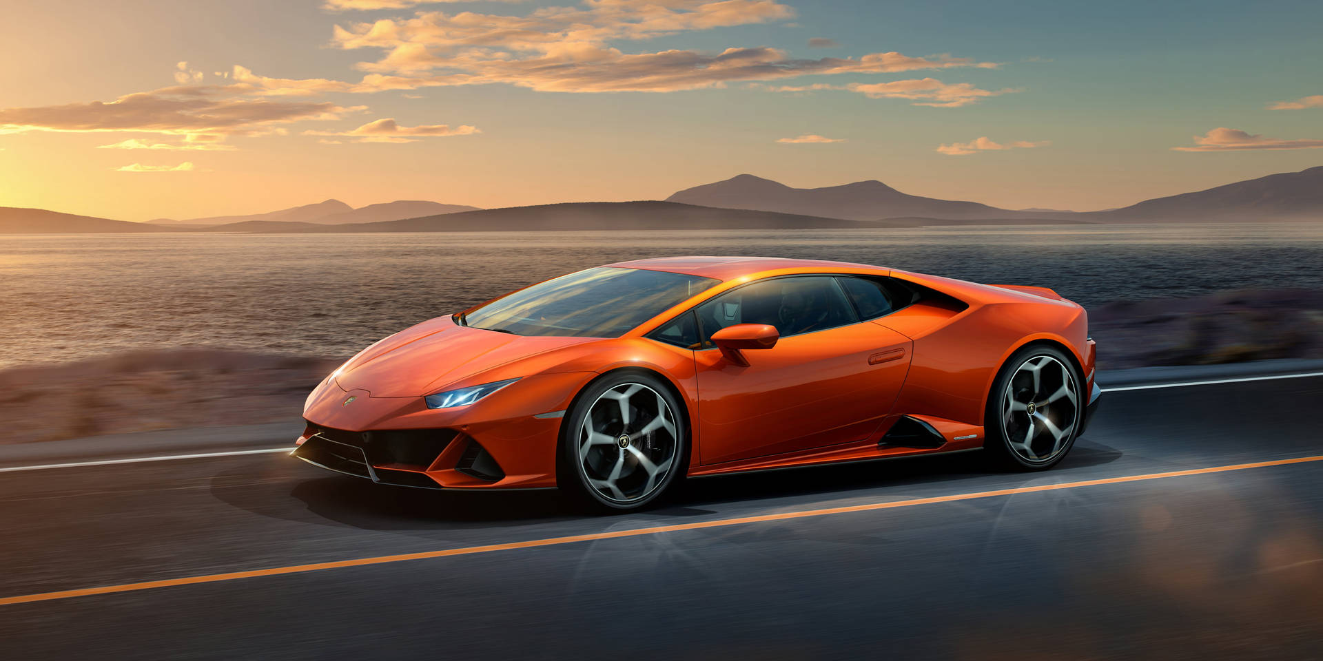 Luxurious Speed - Lamborghini In Superior 4k Wallpaper