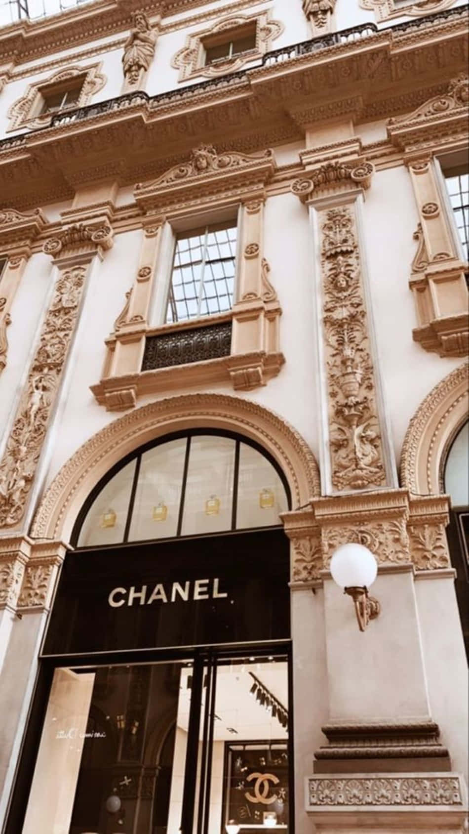 Chanel butik i Milano Wallpaper