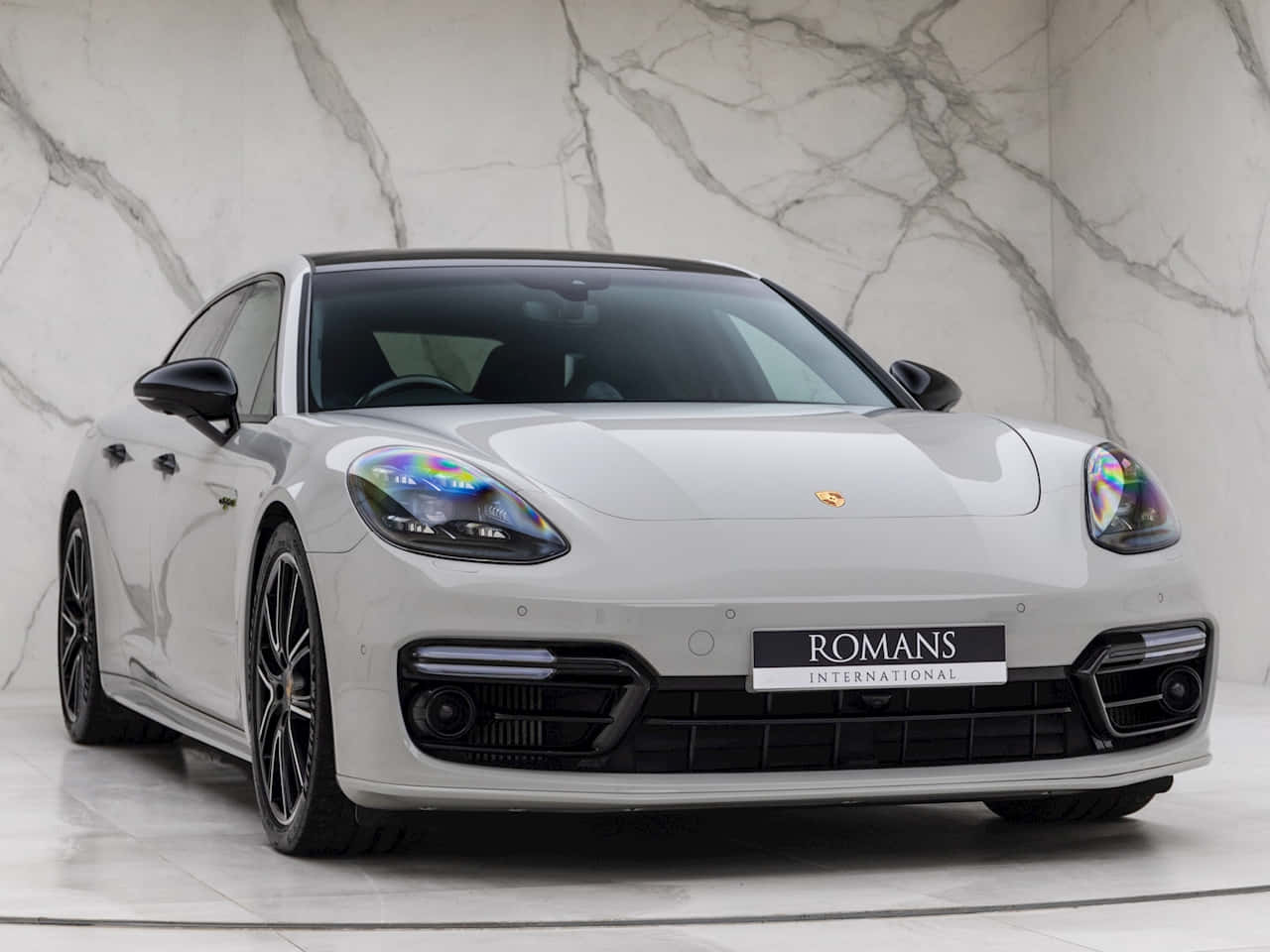 Luxury In Motion - The Porsche Panamera Wallpaper