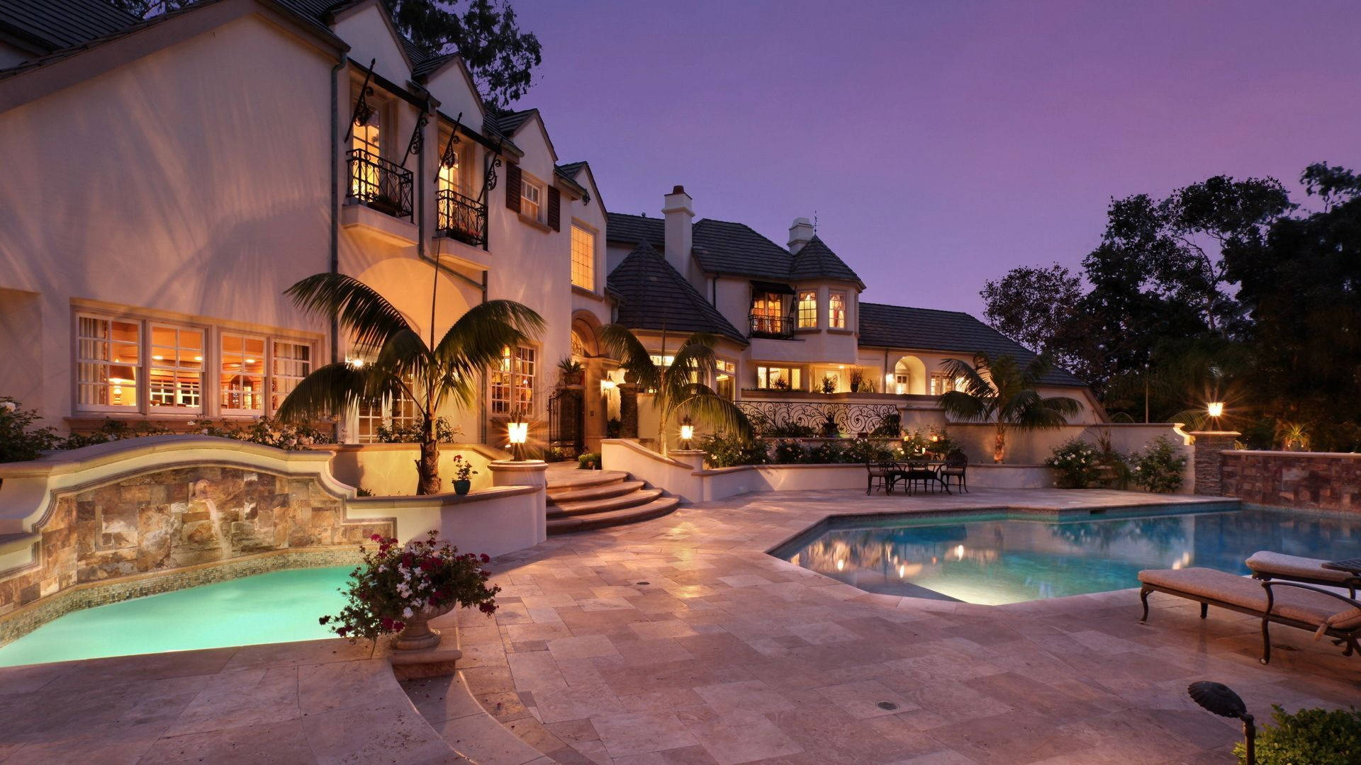 Luxury Pools Mansion House
