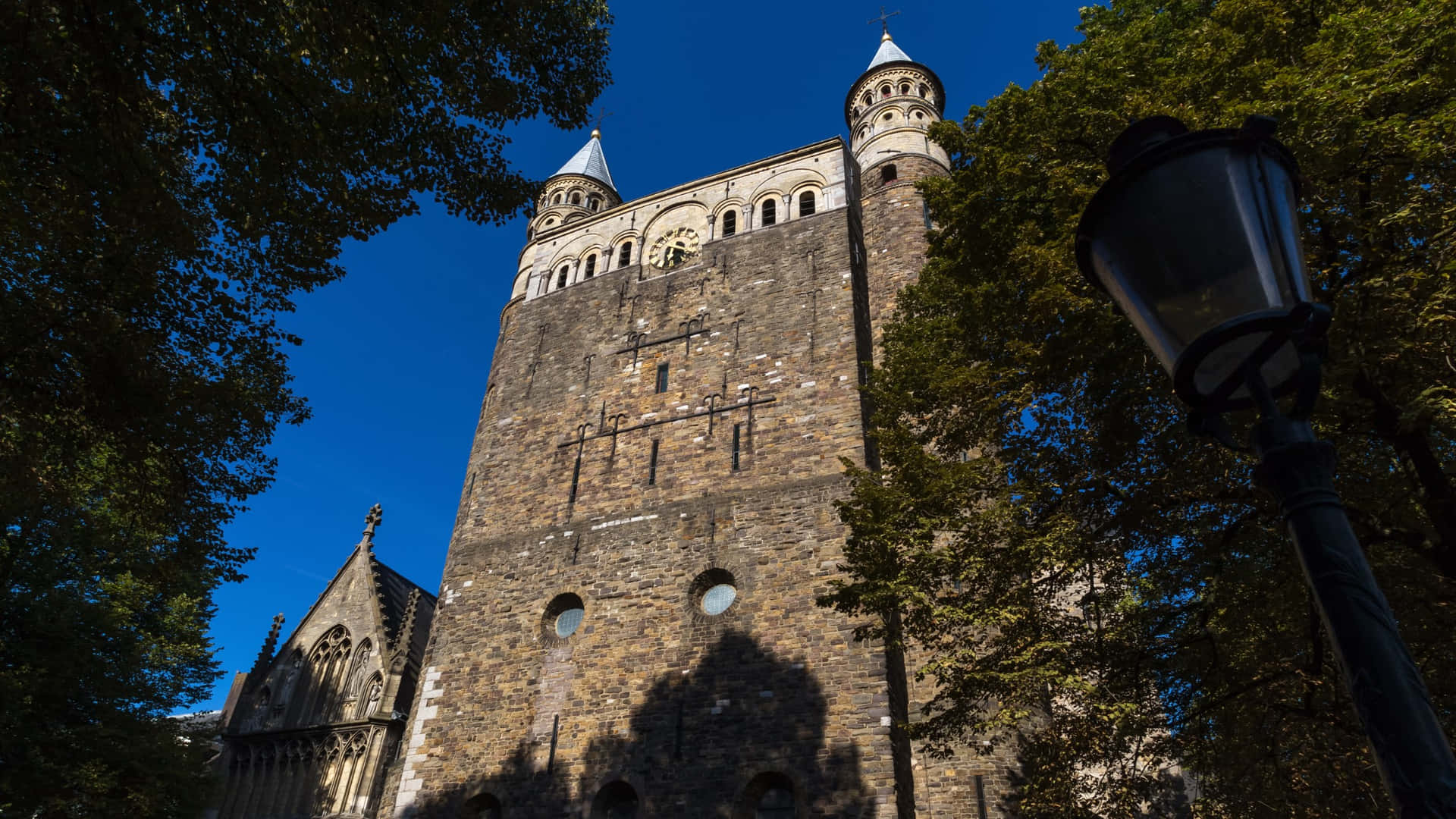 Maastricht Historical Church Tower Wallpaper