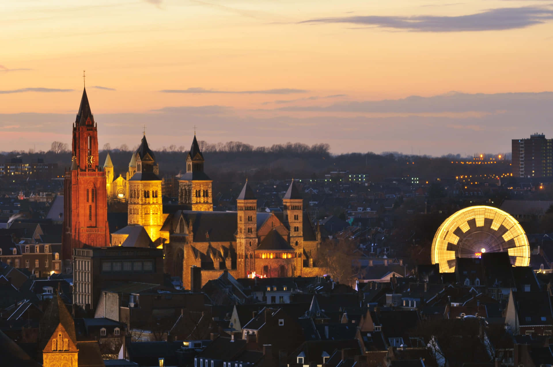 Maastricht Skyline Dusk Wallpaper