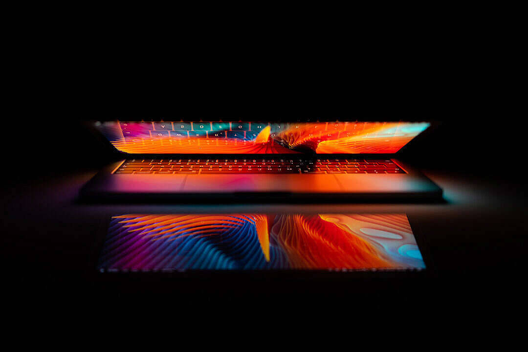 Skærmens lyse stråler af Air 2020 MacBook Baggrunden. Wallpaper
