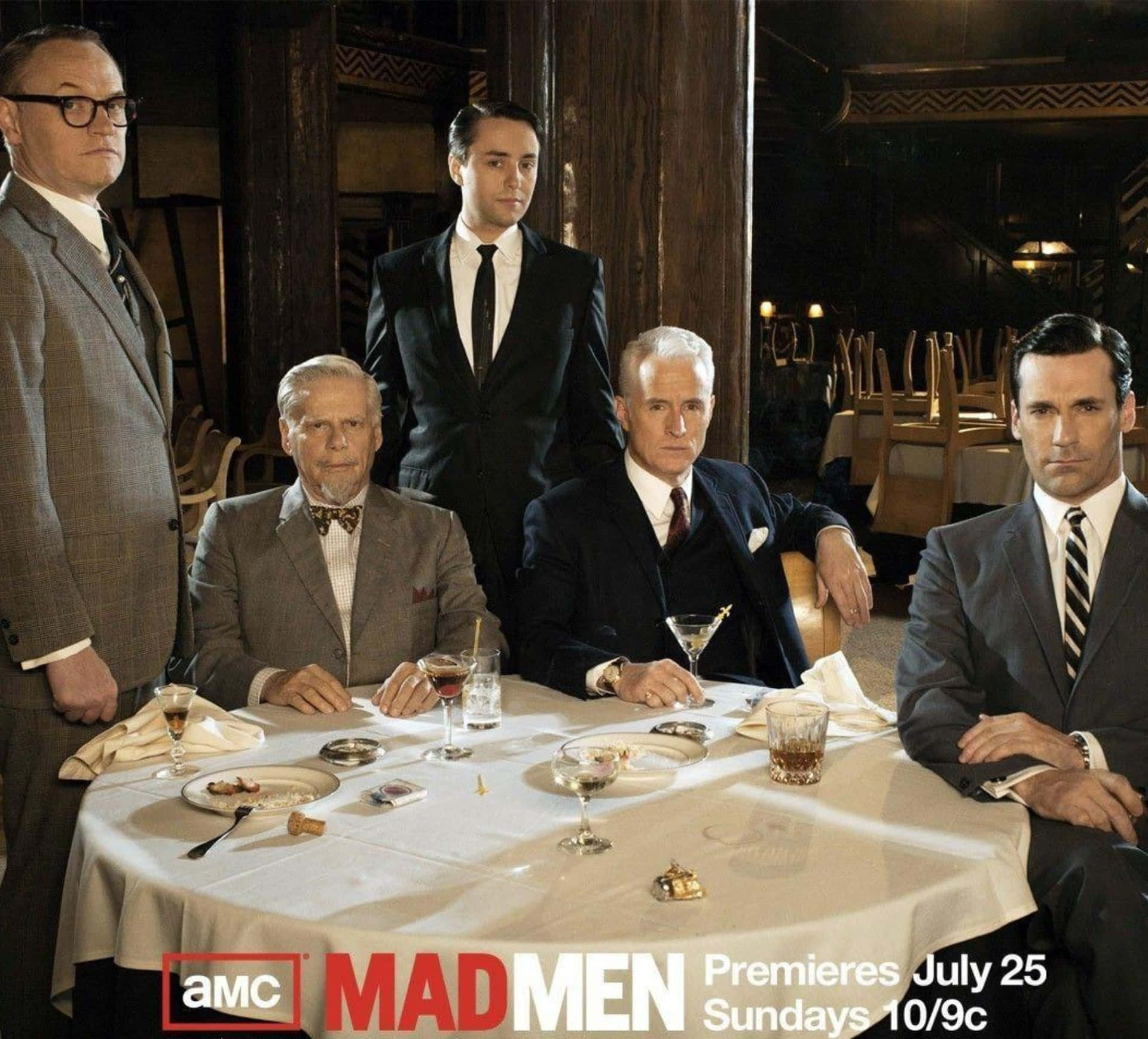Mad Men Cast In Stylish Vintage Suits Wallpaper