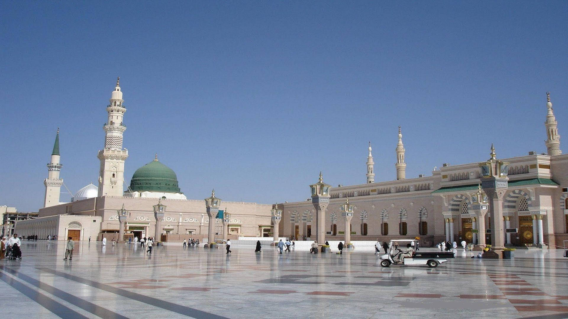 Медина что это. Медина мечеть пророка. Мечеть пророка (Масджид-Аль-Наби). Масджид АН-Набави Медина. Медина мечеть пророка Мухаммеда.