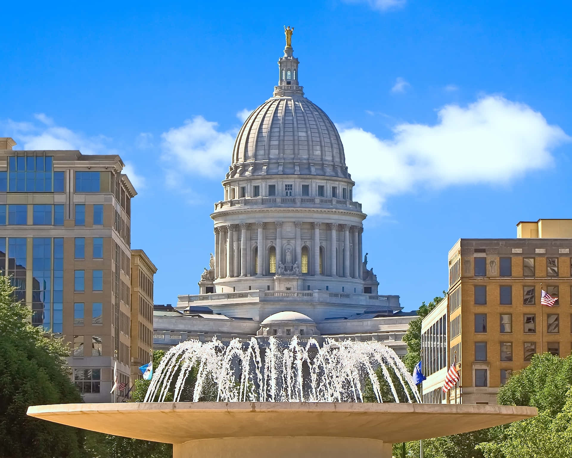 Madison Wisconsin State Capitol Building Wallpaper