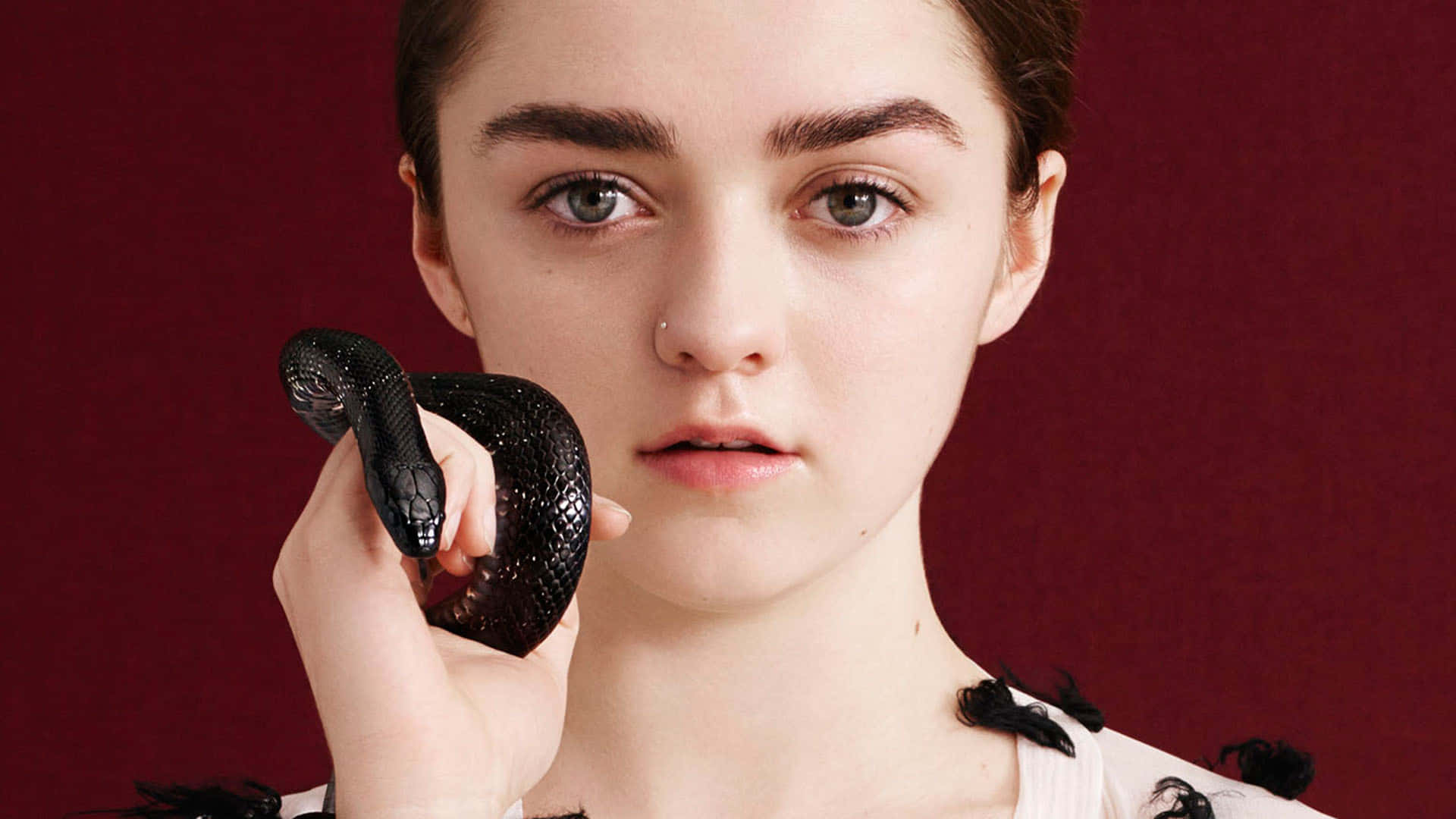 Maisie Williams Fantastisk Portrett Bakgrunnsbildet