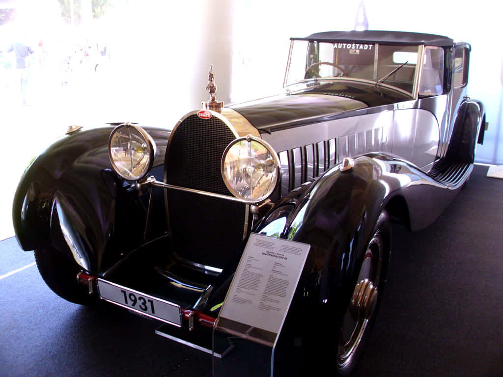 Majestic Bugatti Type 41 Royale In Pristine Condition Wallpaper