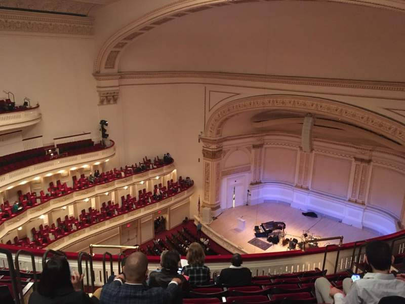 Majestic Carnegie Hall At Dusk Wallpaper