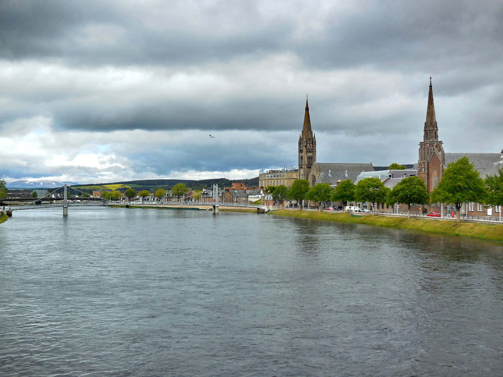 Pemandangan Malam Yang Megah Dari Kastil Inverness Di Skotlandia Wallpaper