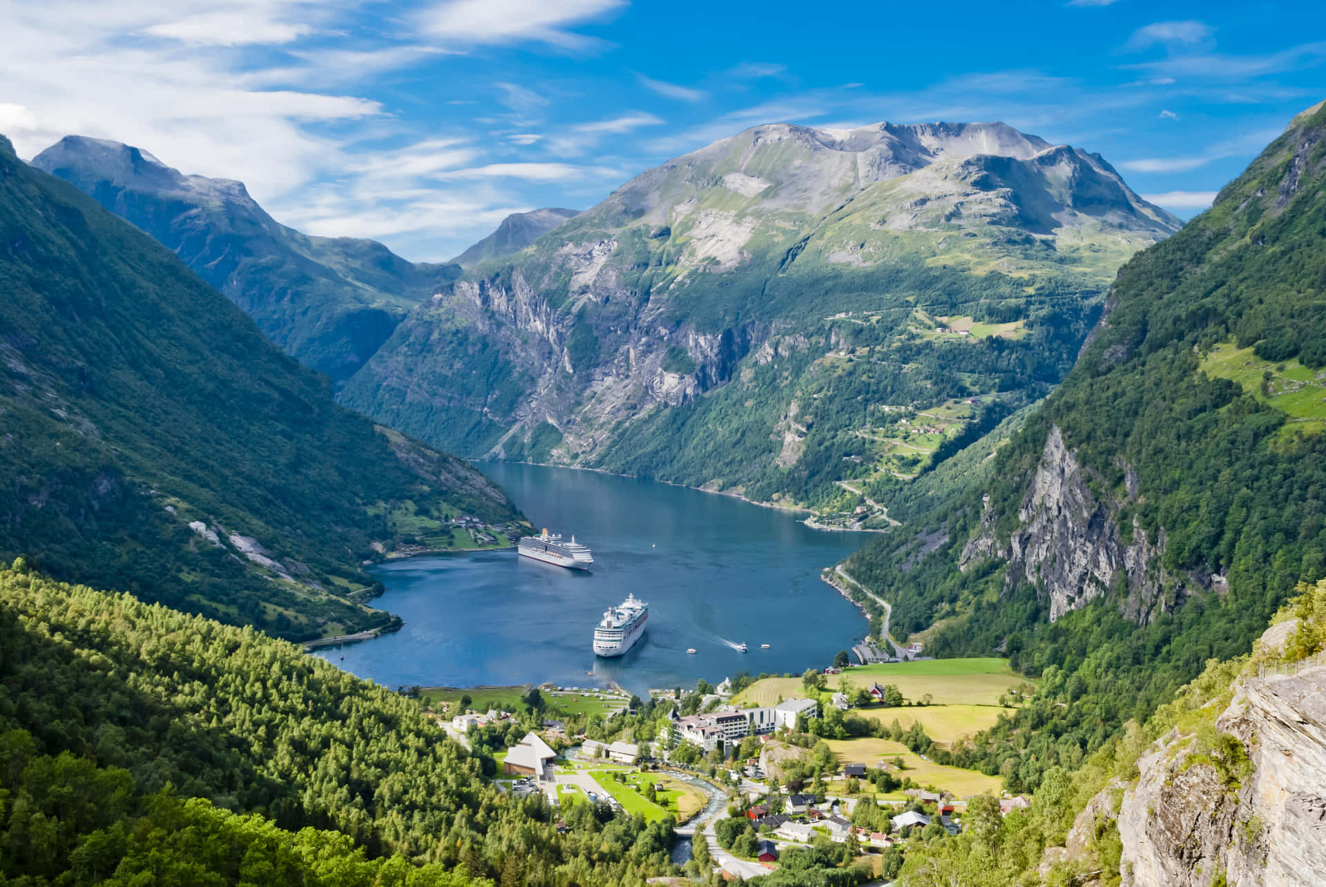 Majestic_ Fjord_ View_with_ Cruise_ Ships Wallpaper