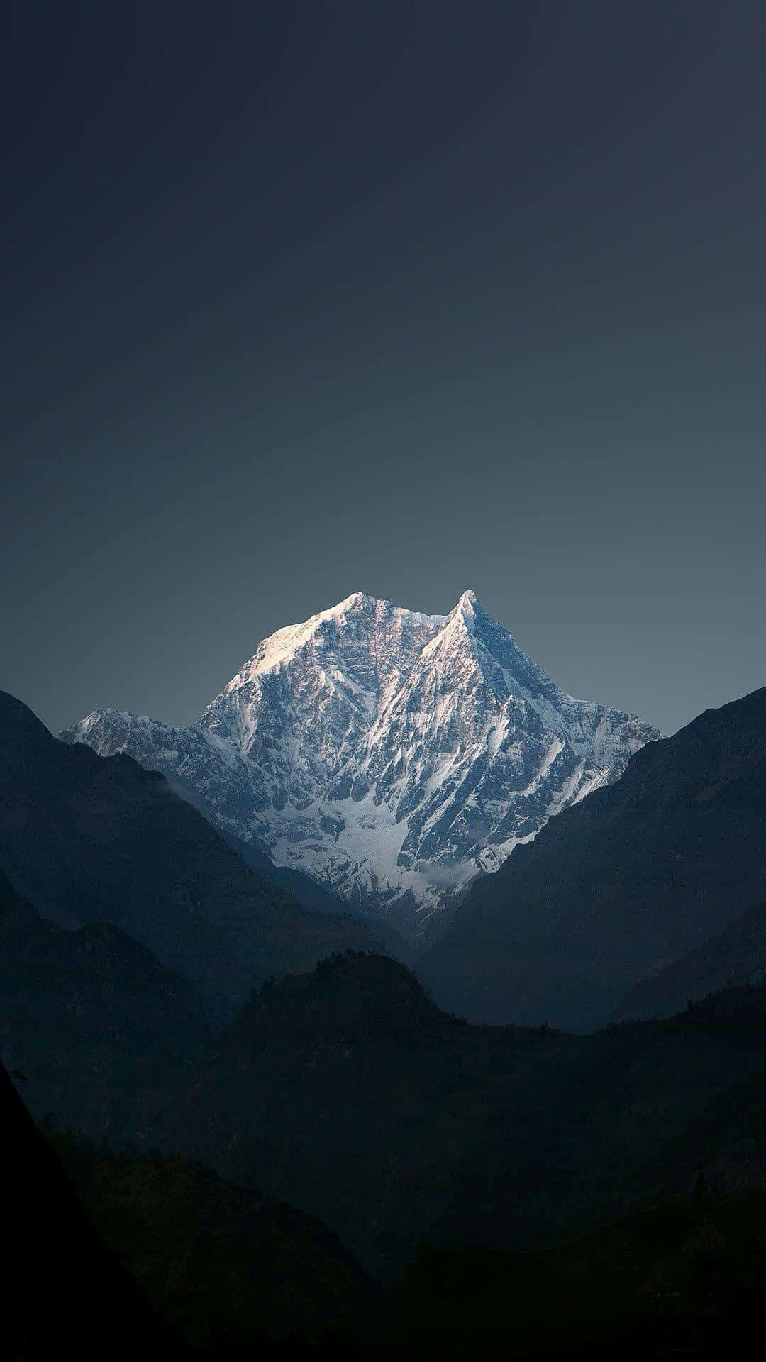 Majestic Mountain Peak Sunrise Wallpaper