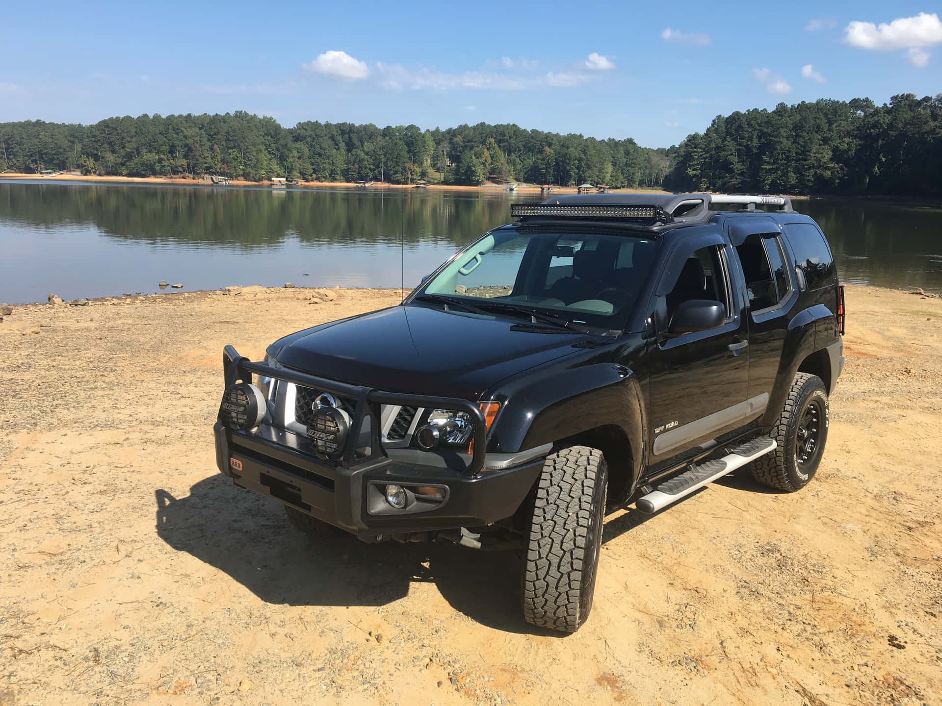 Majestic Nissan Xterra Conquering The Rugged Terrains Wallpaper