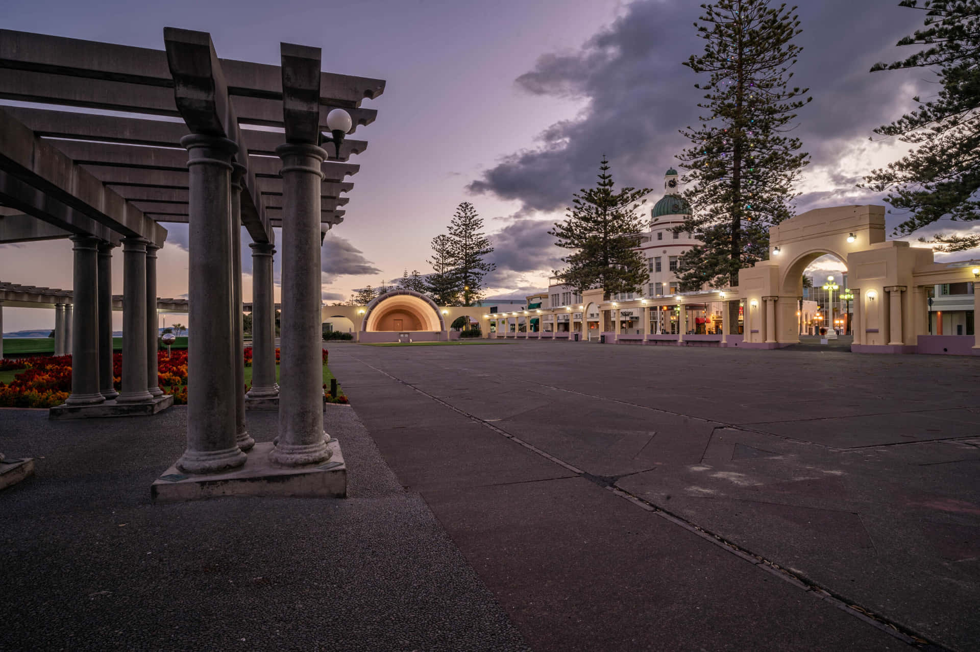 Majestic View Of Napier Harbour During Sunset Wallpaper