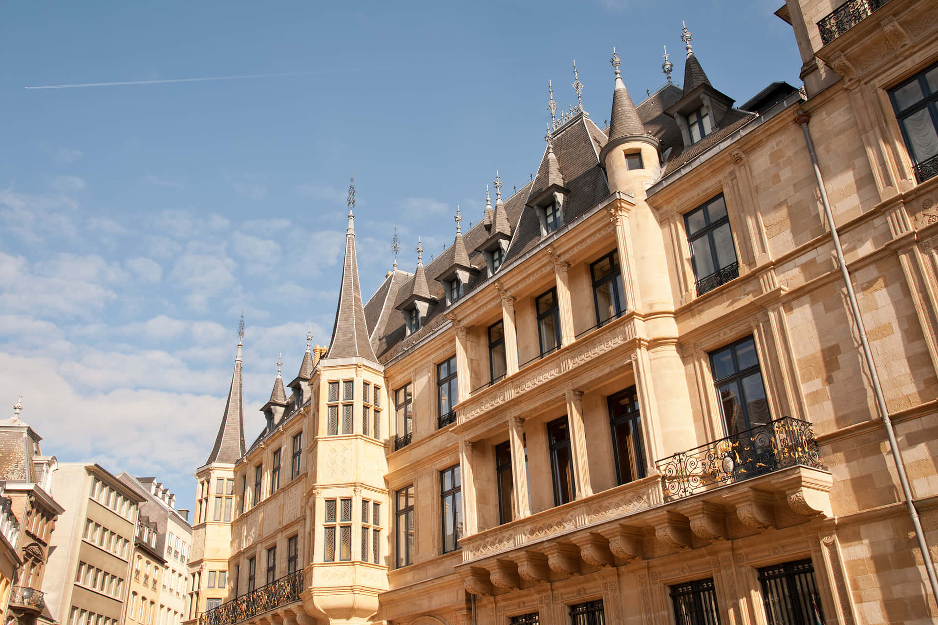 Majestic View Of The Grand Ducal Palace, Luxembourg Wallpaper