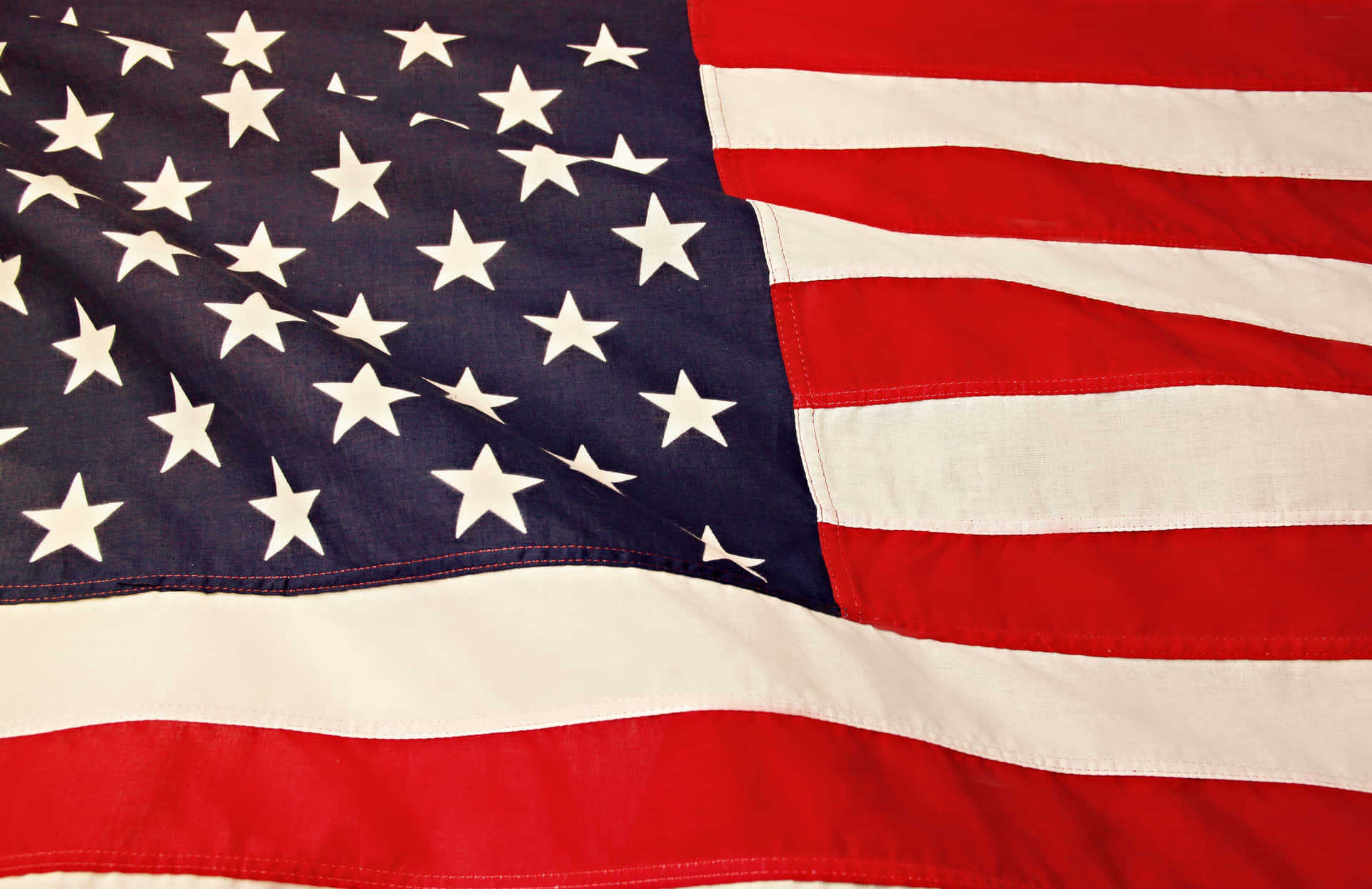Majestic Waving American Flag Wallpaper