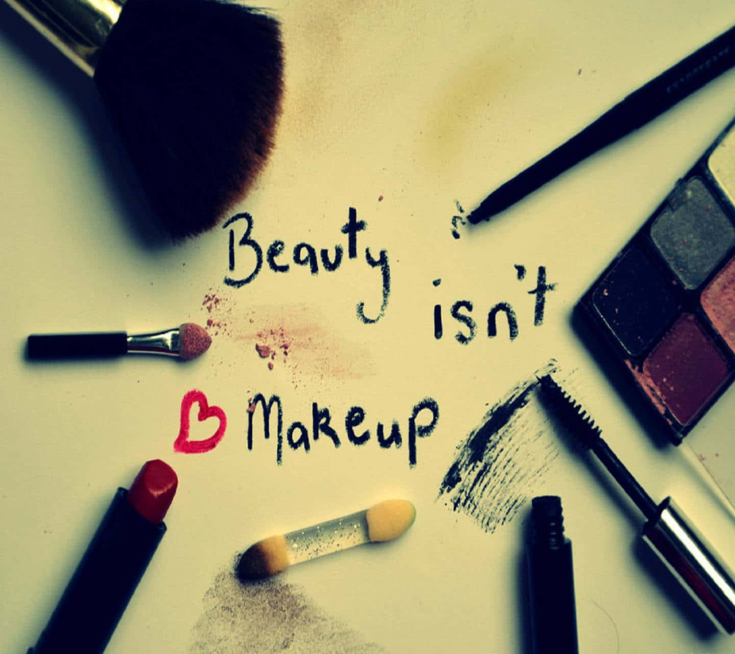Udfolddin Kreativitet Med Makeup!