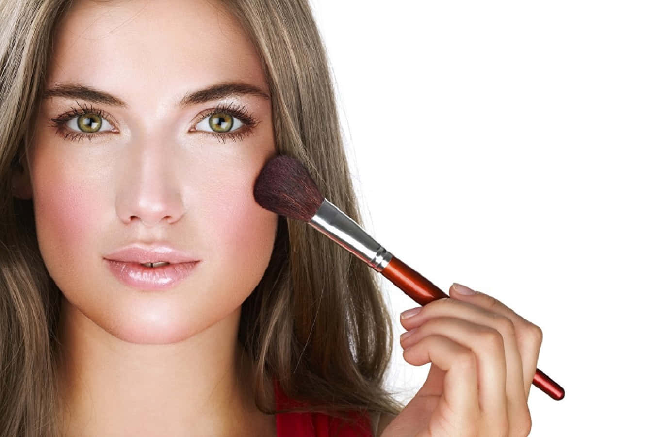 Flaunt Your Beauty With Professional Makeup